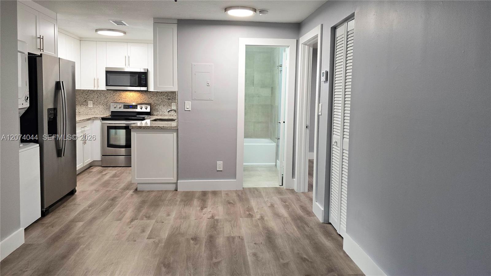 Residential Lease in Hialeah 2