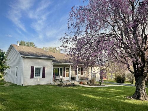 371 National Ave, STAUNTON, VA, 24401 | Card Image