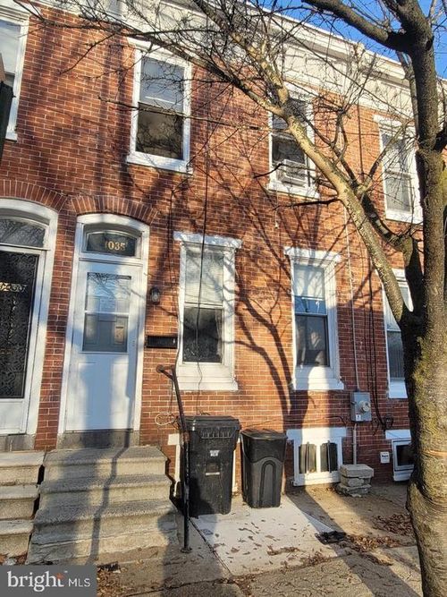 1035 N Pine St, WILMINGTON, DE, 19801-4038 | Card Image