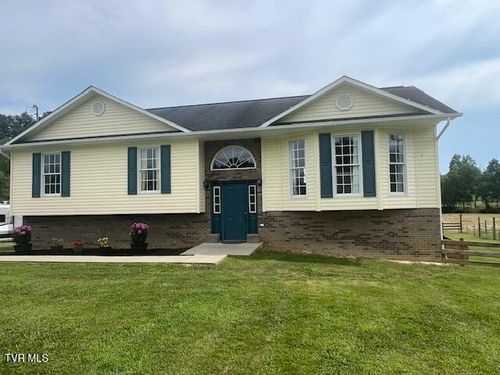 365 Guthrie Greene Rd, Bulls Gap, TN, 37711-2124 | Card Image