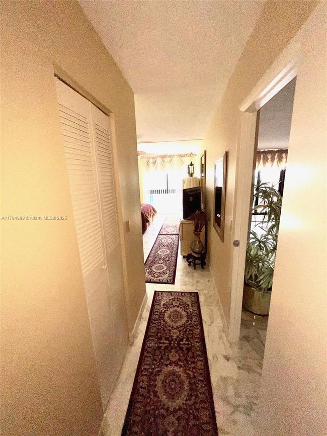 APT-12K - 1500 S Ocean Dr, Condo with 2 bedrooms, 2 bathrooms and null parking in Hollywood FL | Image 20