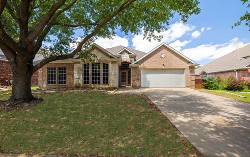 9 Roosevelt Ct, Mansfield, TX, 76063-5584 | Card Image