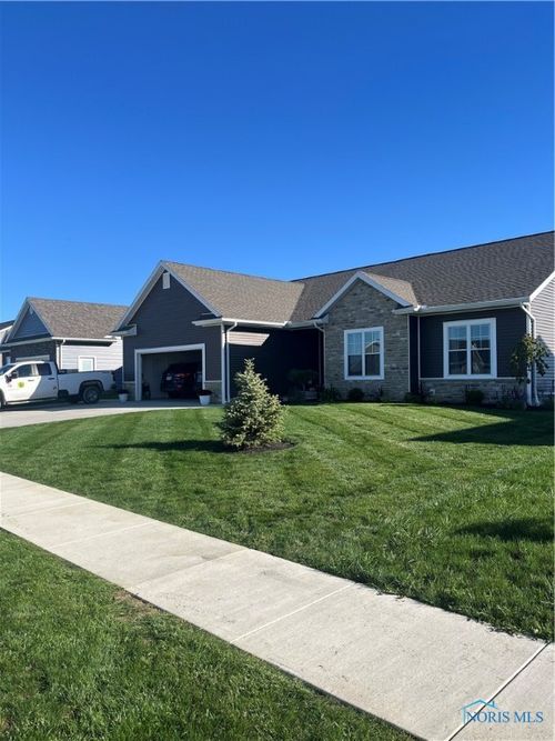 9605 Early Drive, Findlay, OH, 45840 | Card Image