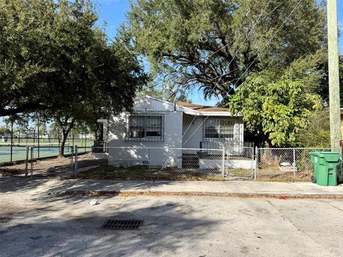 413 Nw 63rd St, Miami, FL, 33150 | Card Image