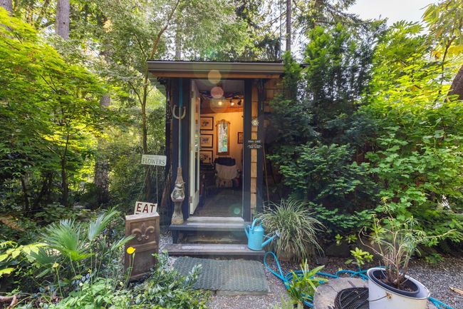 2470 North End Rd, House other with 3 bedrooms, 5 bathrooms and 8 parking in Salt Spring BC | Image 42