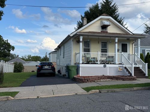 794 Robbins St, Perth Amboy, NJ, 08861-1708 | Card Image