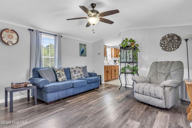 209 N Alena Ct, House other with 3 bedrooms, 2 bathrooms and null parking in Hampstead NC | Image 4