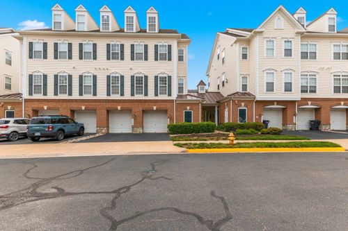 14500 Kylewood Way, GAINESVILLE, VA, 20155-6250 | Card Image