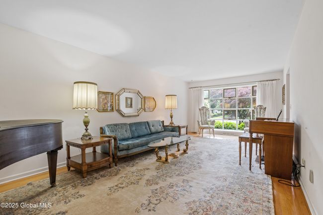 19 Tamarack Ln, House other with 4 bedrooms, 3 bathrooms and 6 parking in Schenectady NY | Image 32