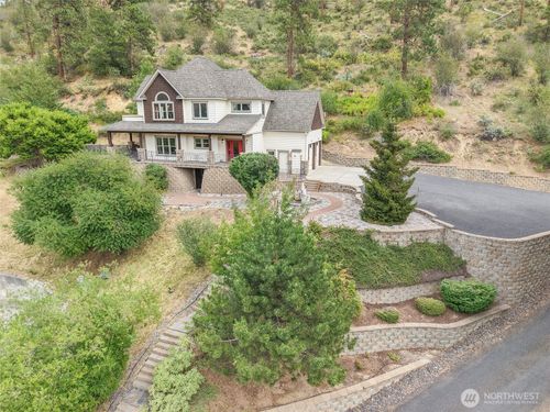 5245 Patrick Ln, Cashmere, WA, 98815-9650 | Card Image