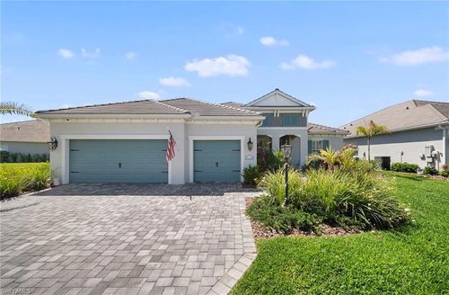21244 Holmes Cir, Venice, FL, 34293-5880 | Card Image
