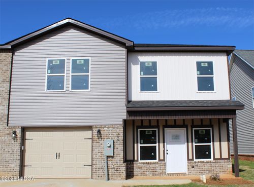 300 Beau Claire Cir, Byron, GA, 31008 | Card Image