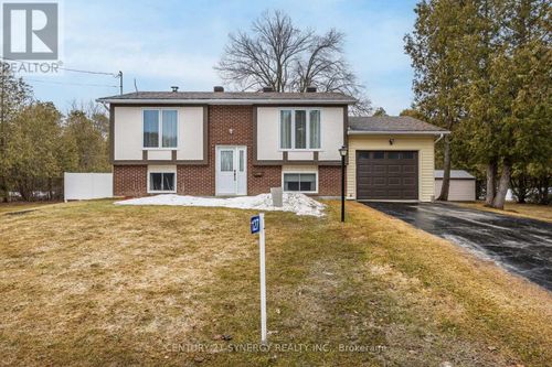 127 Snedden Dr, Almonte, ON, K0A1A0 | Card Image