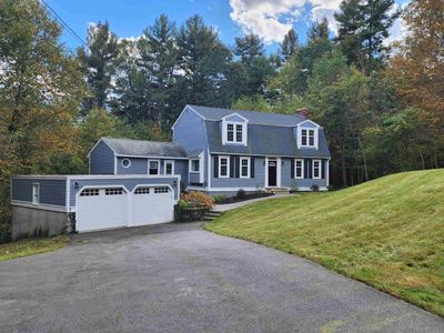 37 Century Way, House other with 4 bedrooms, 2 bathrooms and null parking in Dunstable MA | Image 1