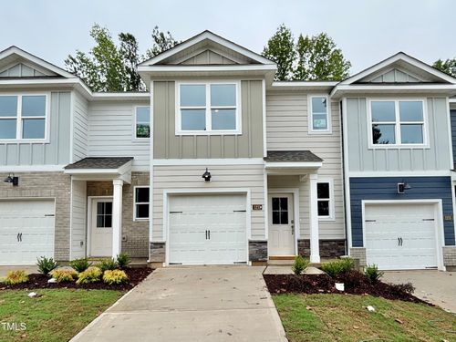 5231 Red Cir, Willow Spring, NC, 27592 | Card Image