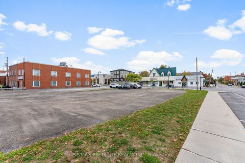 74 John St N, Arnprior, ON, K7S2N3 | Card Image