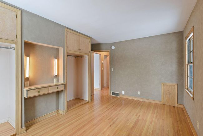 720 Wayzata Blvd E, House other with 2 bedrooms, 2 bathrooms and null parking in Wayzata MN | Image 13