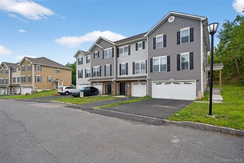 505 Iron Forge Ln, New Windsor, NY, 12553-1203 | Card Image
