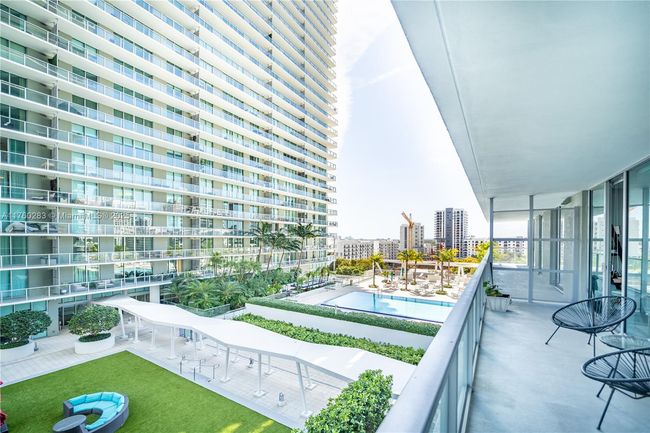 1115-N - 1111 Sw 1 St Ave, Condo with 1 bedrooms, 1 bathrooms and null parking in Miami FL | Image 23