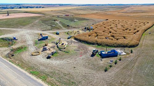 13756 60th St Nw, Williston, ND, 58801-8922 | Card Image