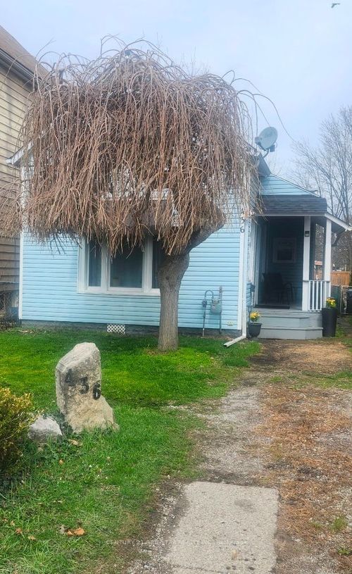 436 Elliott St W, Windsor, ON, N9A5Z2 | Card Image