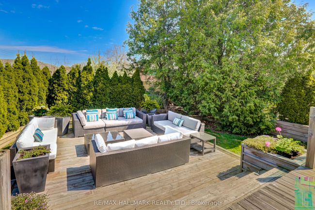 4 Tinder Cres, House other with 4 bedrooms, 2 bathrooms and 4 parking in North York ON | Image 27