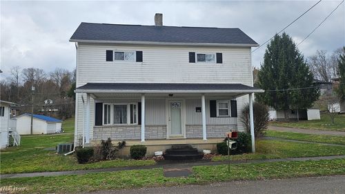 83 Sycamore St, Adena, OH, 43901-7854 | Card Image