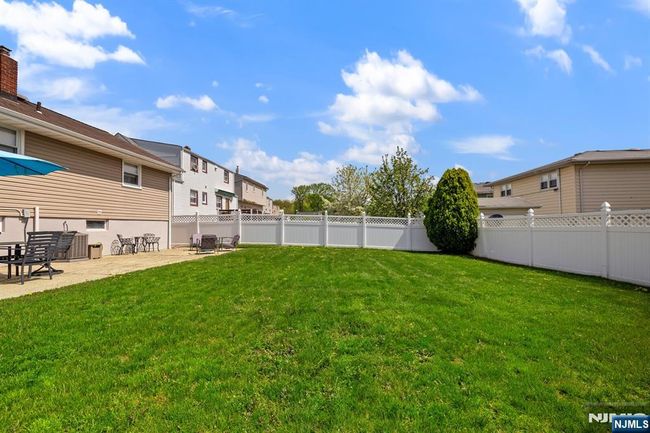1026 Gillis Pl, House other with 3 bedrooms, 2 bathrooms and null parking in Secaucus NJ | Image 32