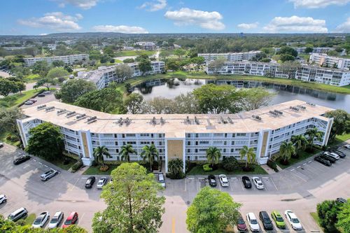 1056 Cambridge C, Deerfield Beach, FL, 33442-3247 | Card Image