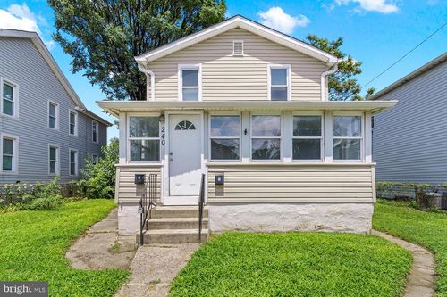240 Riverview Ave, DUNDALK, MD, 21222-4286 | Card Image
