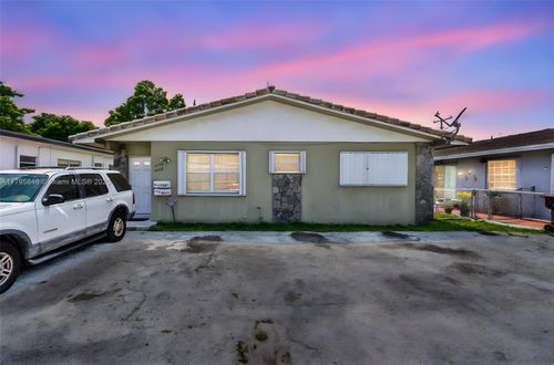 4776 E 10th Ave, Hialeah, FL, 33013-2118 | Card Image