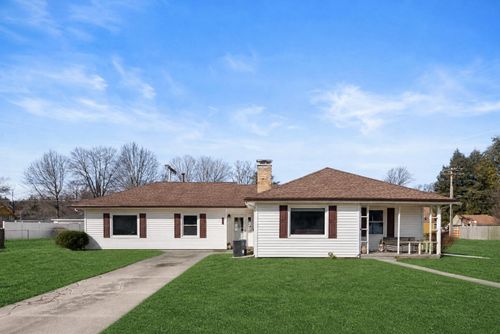 3003 Wrobel Ave, Michigan City, IN, 46360-6347 | Card Image