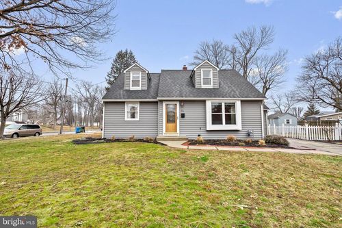 15 Virginia Ave, CHERRY HILL, NJ, 08002-3144 | Card Image