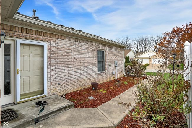 793 Shepherds Way, Condo with 2 bedrooms, 2 bathrooms and null parking in Greenwood IN | Image 40
