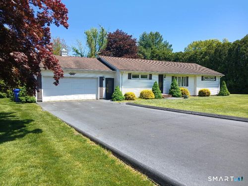 35 Dorchester Ln, Branford, CT, 06405-2819 | Card Image