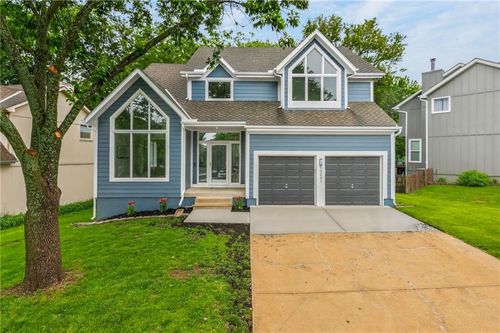 13201 Benson St, Overland Park, KS, 66213-3628 | Card Image