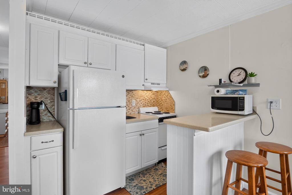 Residential in OCEAN CITY 4