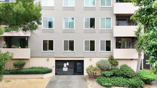 apt-107-330 Vernon St, Oakland, CA, 94610-3084 | Card Image