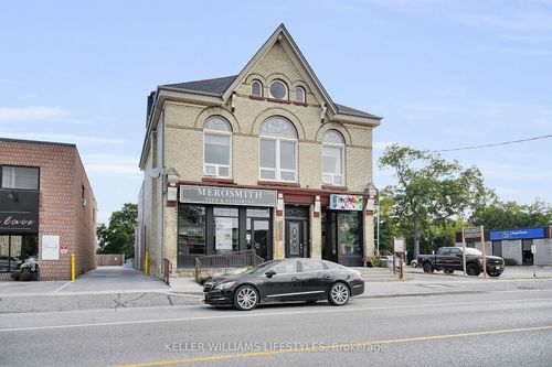 main-floor-22470-22474 Adelaide Rd, Mount Brydges, ON, N0L1W0 | Card Image