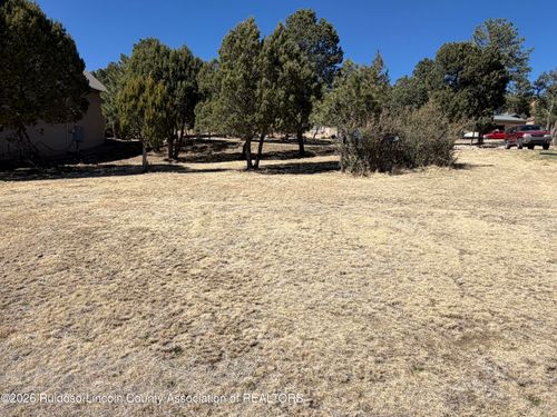 147 Meadows Dr, Ruidoso, NM, 88345-5812 | Card Image
