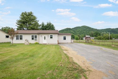 19 Us Route 3, Clarksville, NH, 03592-7134 | Card Image