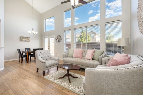 913 Avondale Ln, Plano, TX, 75025-3471 | Card Image