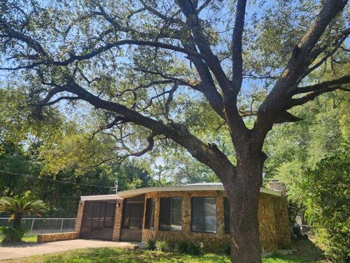 311 Glen Ave, Valparaiso, FL, 32580-1232 | Card Image