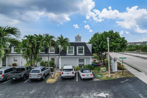 45-600 Ne 25th Ave, Hallandale Beach, FL, 33009-2877 | Card Image