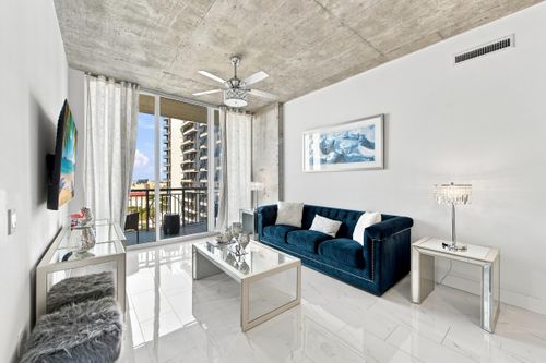 1404-300 S Australian Ave, West Palm Beach, FL, 33401-5083 | Card Image