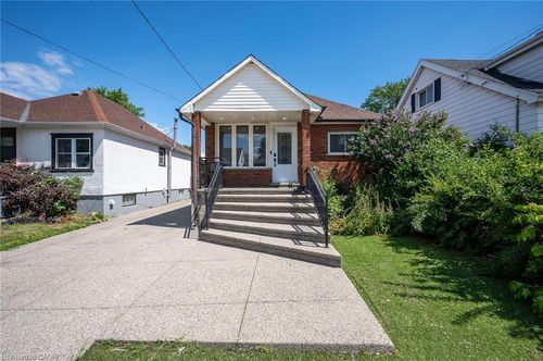 525 Britannia Ave, Hamilton, ON, L8H1Z7 | Card Image