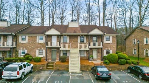 265 Olde Vineyard Court, Winston-Salem, NC, 27104 | Card Image