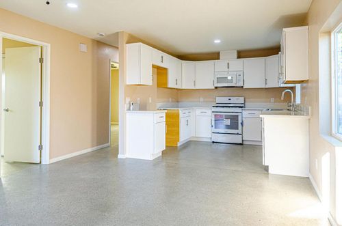 68155 Galardo Rd, Cathedral City, CA, 92234-5203 | Card Image