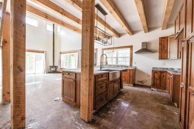 13427 State Route 374, House other with 3 bedrooms, 3 bathrooms and null parking in Rockbridge OH | Image 52