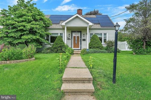 809 Van Reed Rd, WYOMISSING, PA, 19610-1751 | Card Image